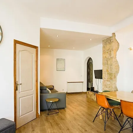 Apartment Hancy